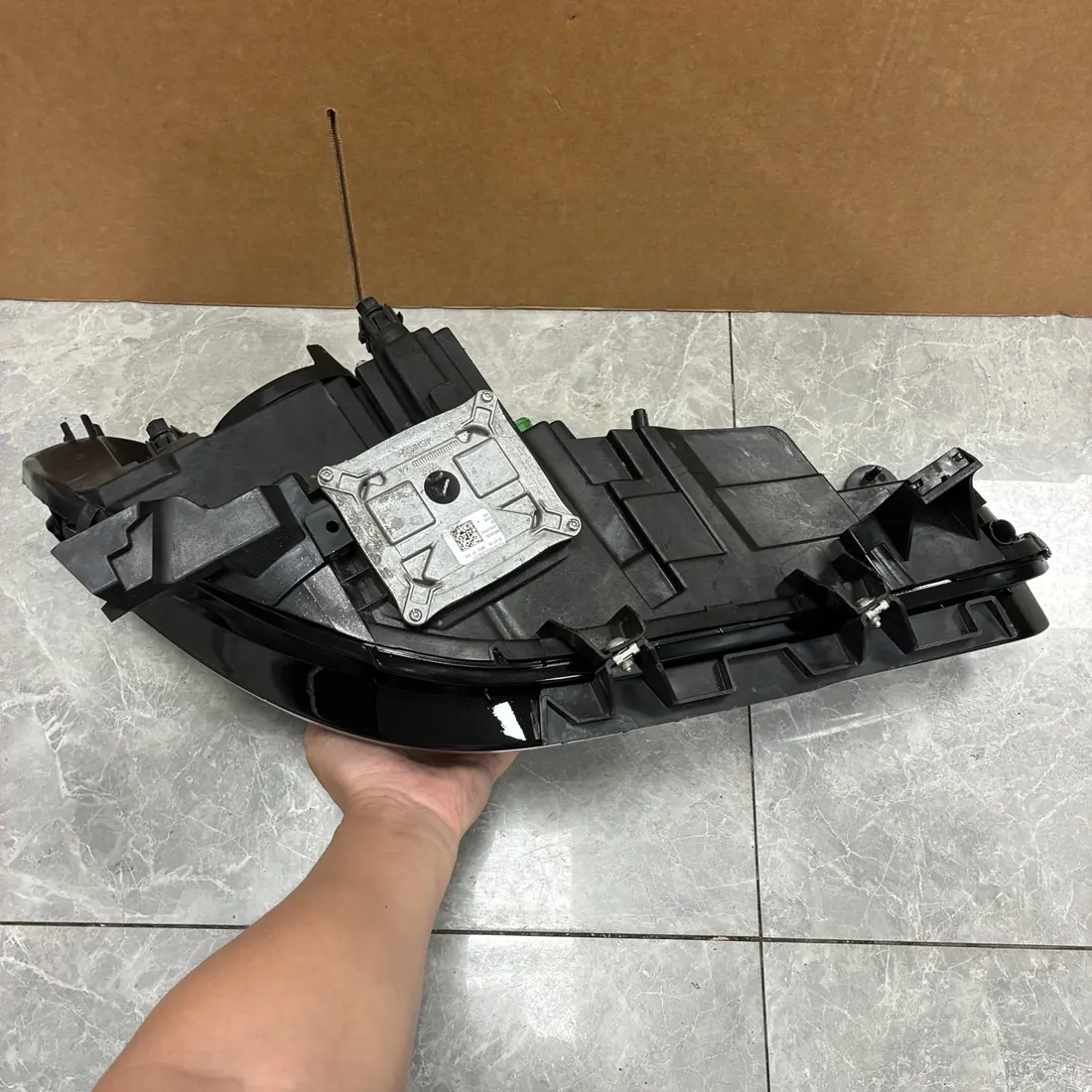 Alfa Romeo Giulia LH Bi-Xenon Headlight 50564103 With Module thumbnail 5
