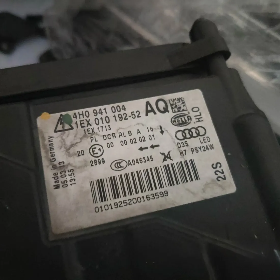 Audi A8 D4 2011-2014 Xenon/LED Headlight No Modules RH thumbnail 5
