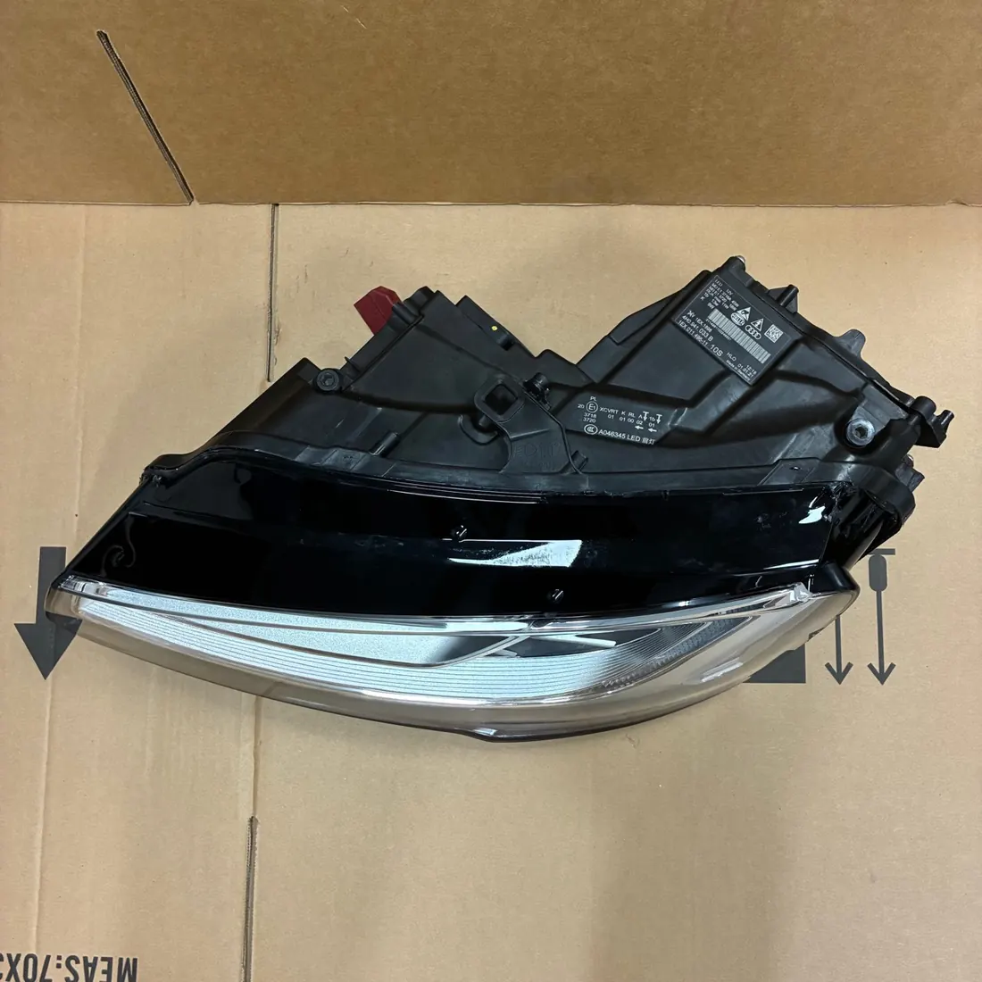 Audi A8 S8 D4 Facelift Left Matrix LED Headlight 4H0941033B No Modules thumbnail 2