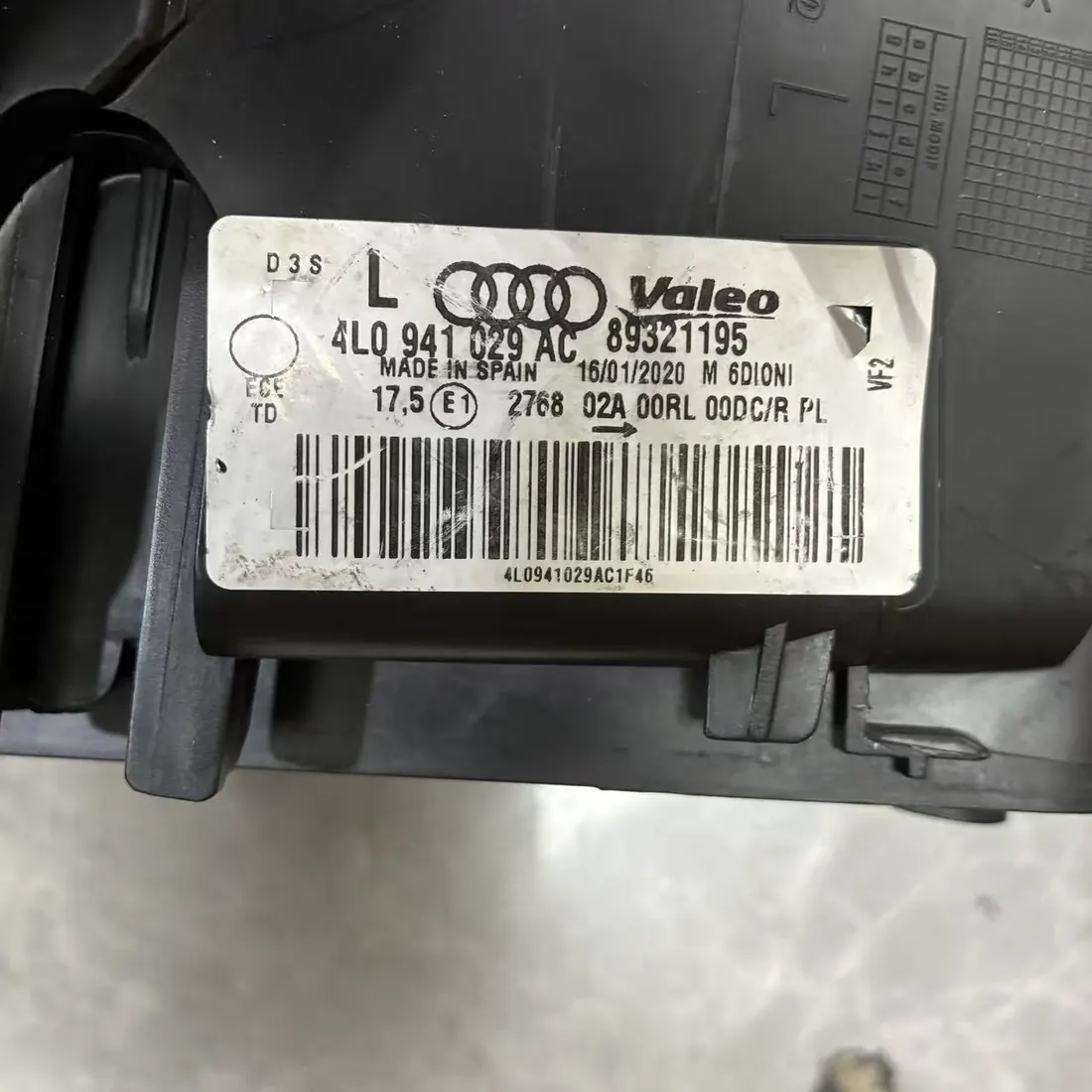 Audi Q7 4L Facelift Bi-Xenon LED Left Headlight 2010-2015 4L0941029AC thumbnail 3