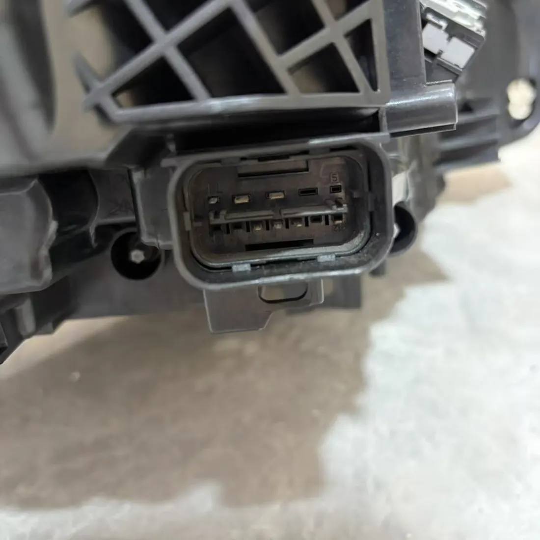 BMW 3 Series F30 F31 LCI 2015-2018 LH Full LED Non-Adaptive Headlight thumbnail 5