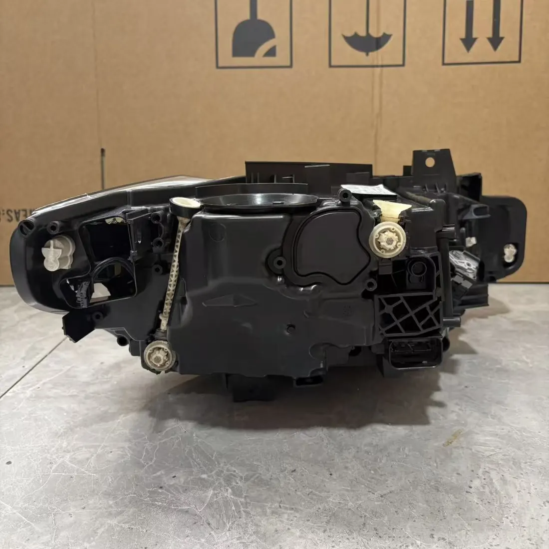 BMW 3 Series F30 F31 LCI 2015-2018 LH Full LED Non-Adaptive Headlight thumbnail 7