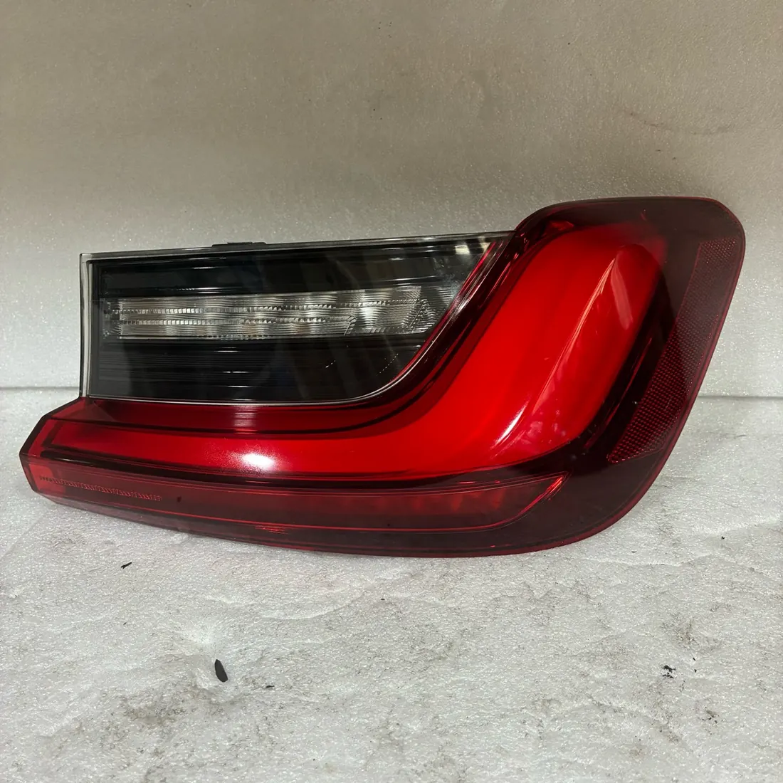 BMW 3 Series G20/G28 2019-2022 Pre-LCI LED Tail Light Outer RH thumbnail 2