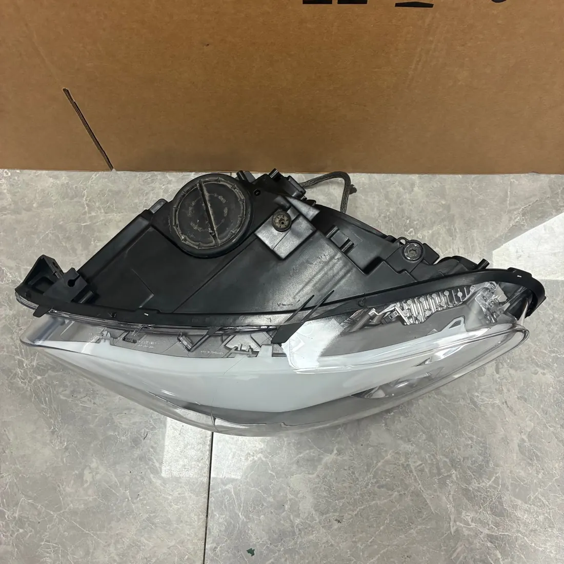 BMW 5 Series F10 F18 Pre-LCI Left Adaptive Bi-Xenon Headlight Bare thumbnail 3