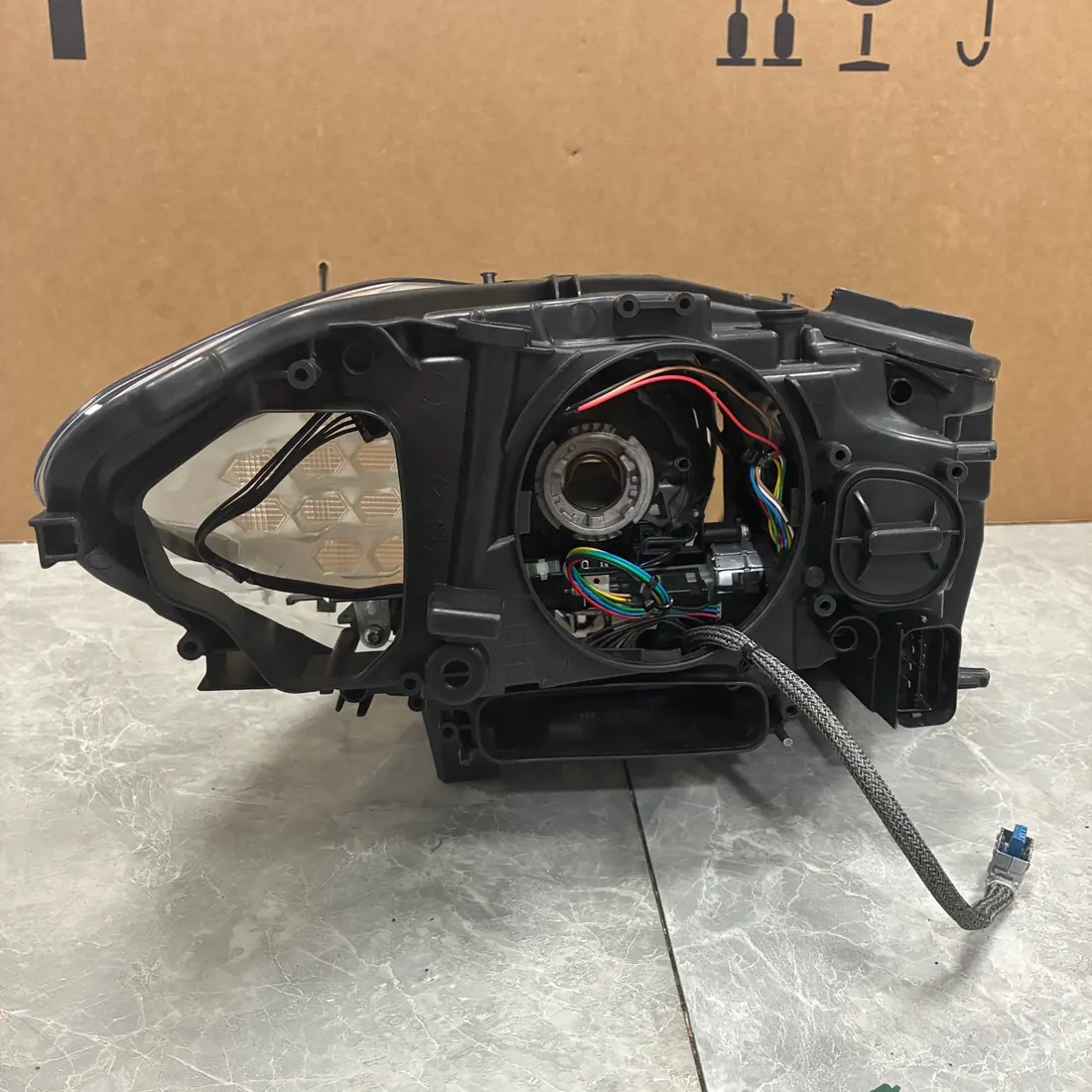 BMW 5 Series F10 F18 Pre-LCI Left Adaptive Bi-Xenon Headlight Bare thumbnail 4