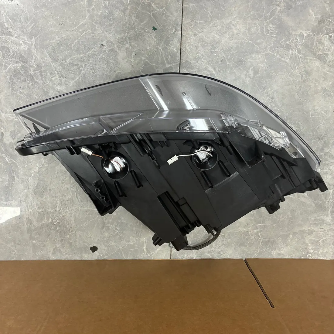 BMW 5 Series F10 F18 Pre-LCI Left Adaptive Bi-Xenon Headlight Bare thumbnail 6