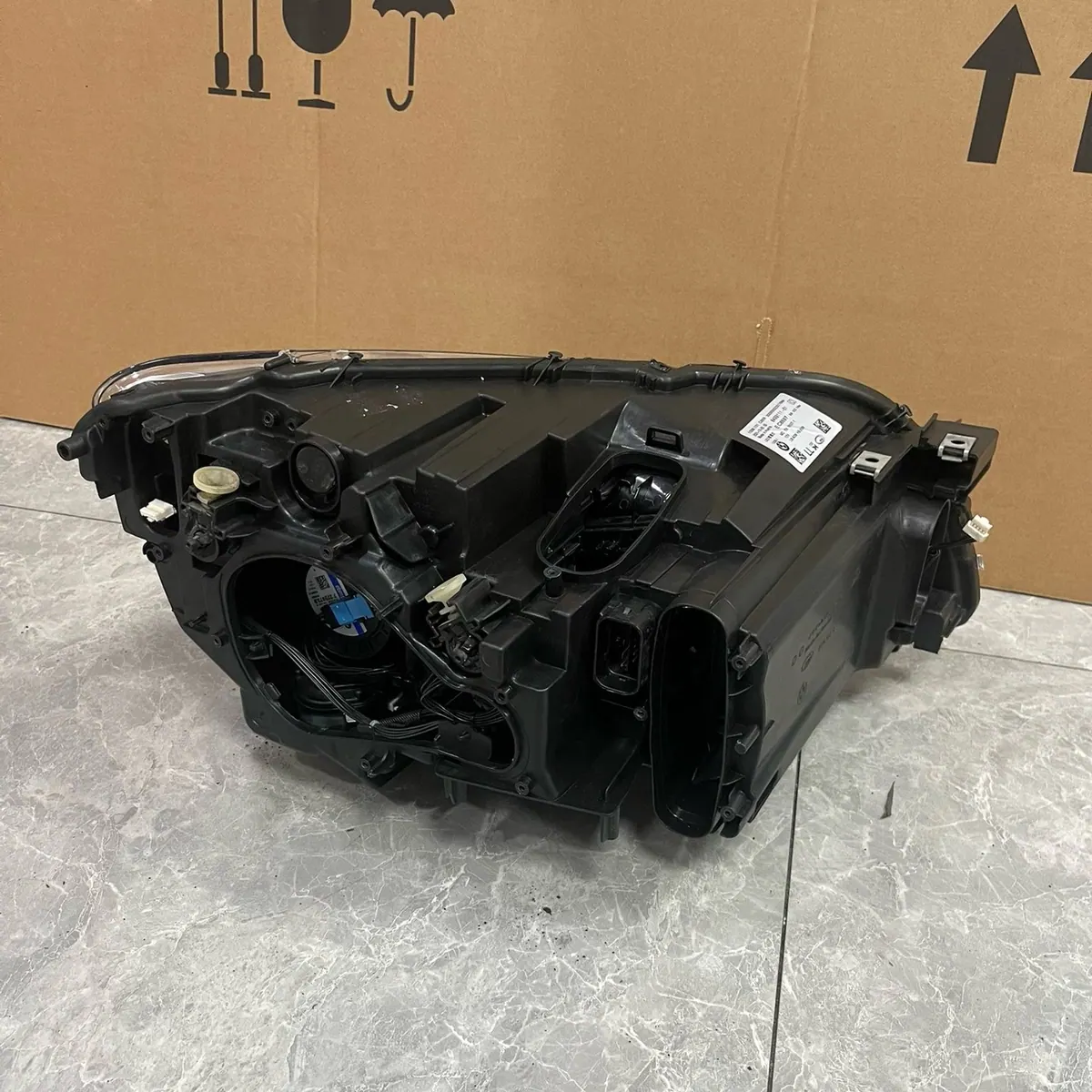 BMW F02 LCI 2013-2015 Adaptive LED Headlight Assembly Original Used thumbnail 3