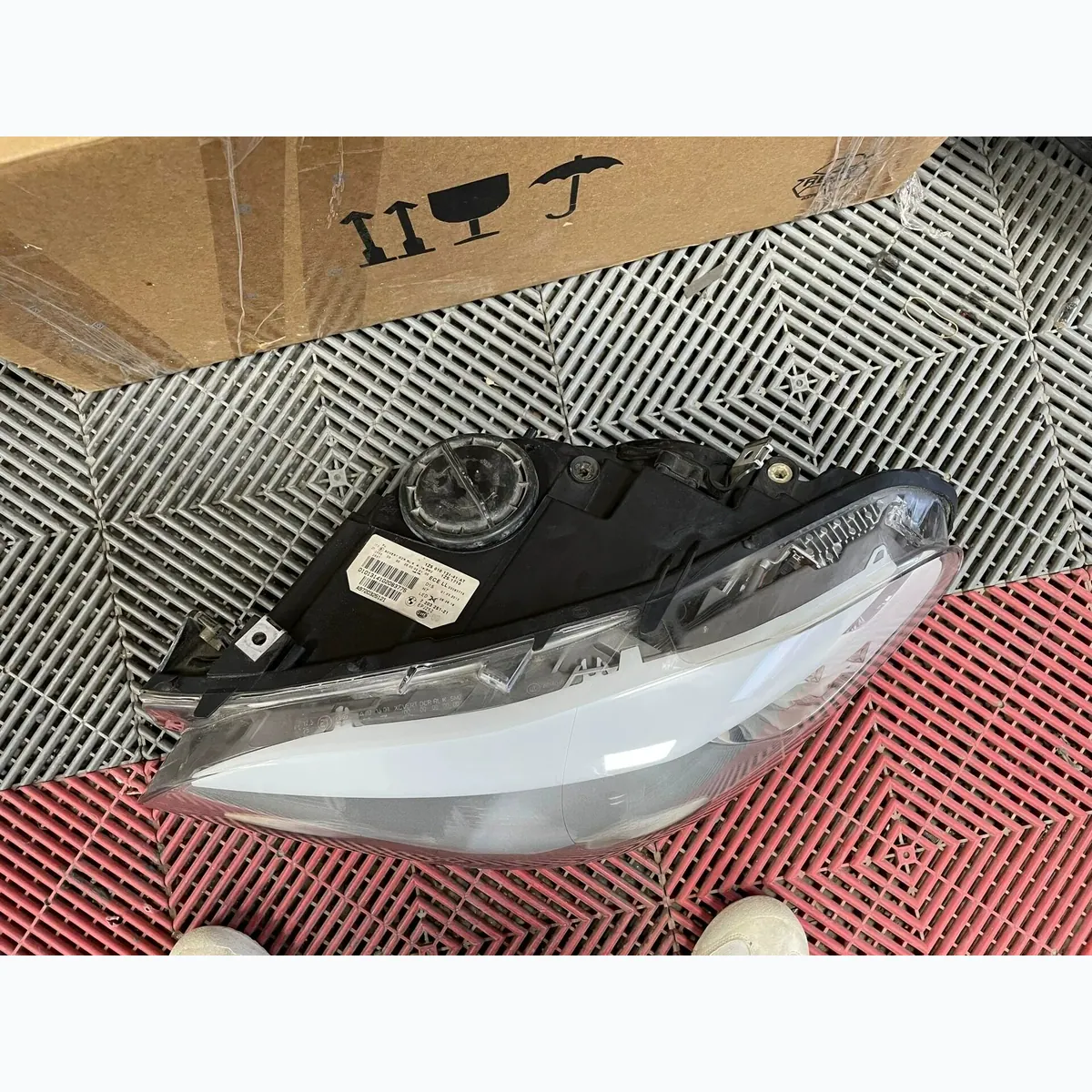 BMW F10 2010-2013 Xenon AFS Headlight Assembly Original Used thumbnail 2