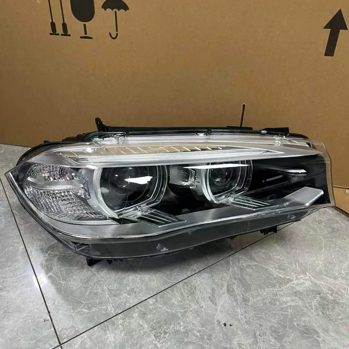 BMW F15 2014-2018 Xenon Headlight Assembly Original Used thumbnail 2