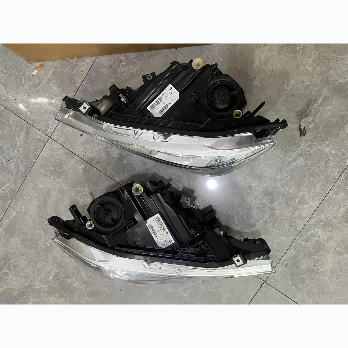 BMW F30 LCI 2016-2018 LED Headlight Assembly Original Used thumbnail 4