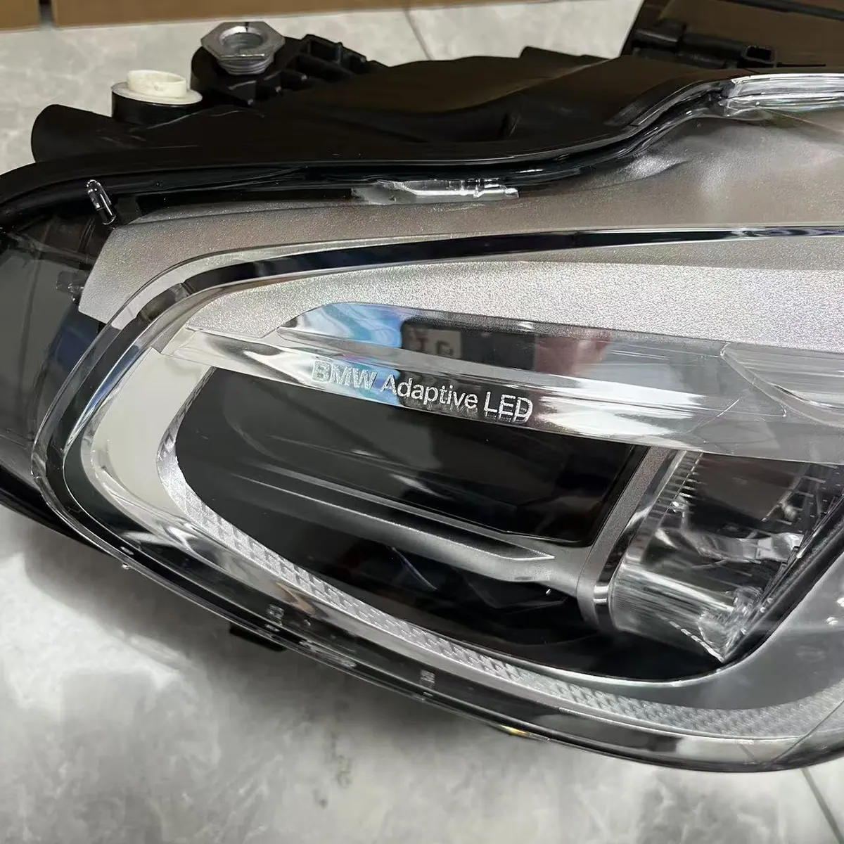 BMW G01 2018-2021 Adaptive LED Headlight Assembly Original Used thumbnail 6