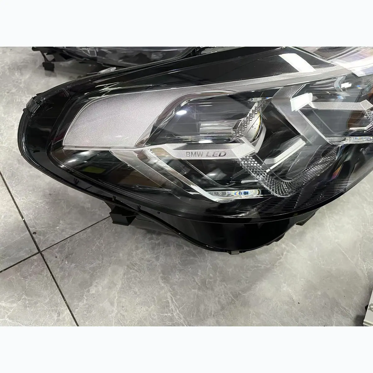 BMW G01 LCI 2022-2024 LED Headlight Assembly Original Used thumbnail 2