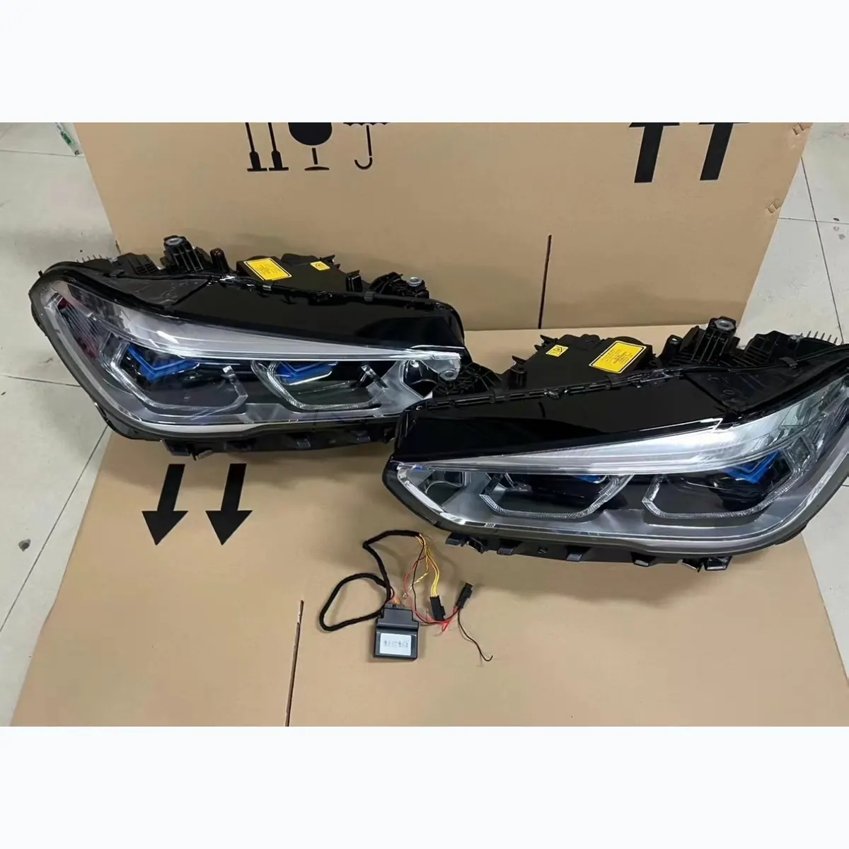 BMW G05 2019-2022 Laser Headlight Assembly Original Used thumbnail 2