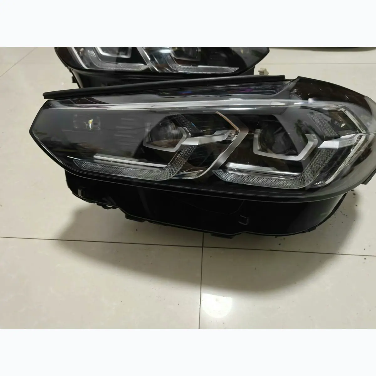 BMW G05 2019-2022 LED Headlight Assembly Original Used thumbnail 3