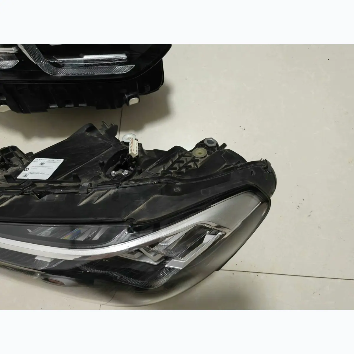 BMW G05 2019-2022 LED Headlight Assembly Original Used thumbnail 7