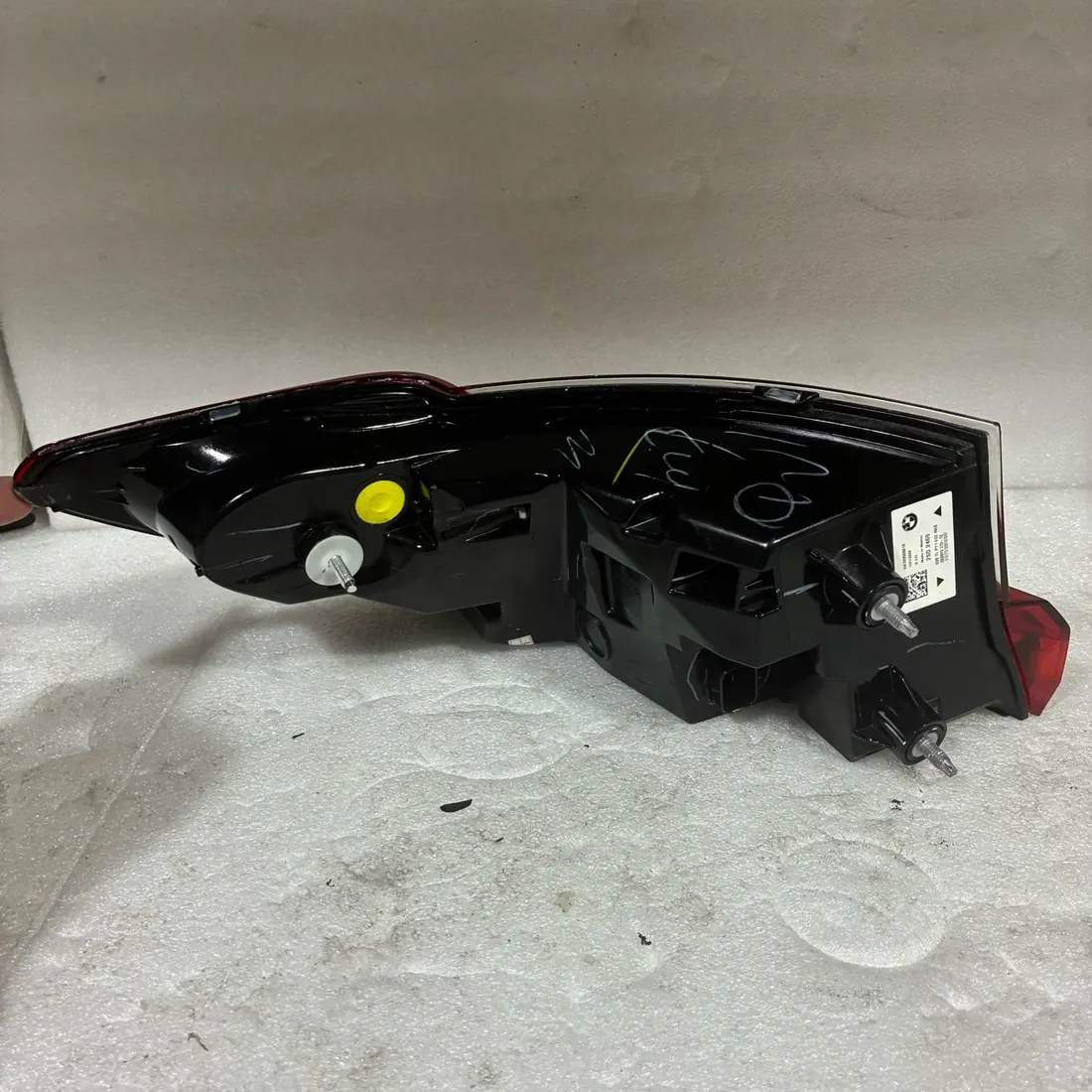 BMW G20/G28 Pre-LCI LED Tail Light Outer Red Insert RH thumbnail 5