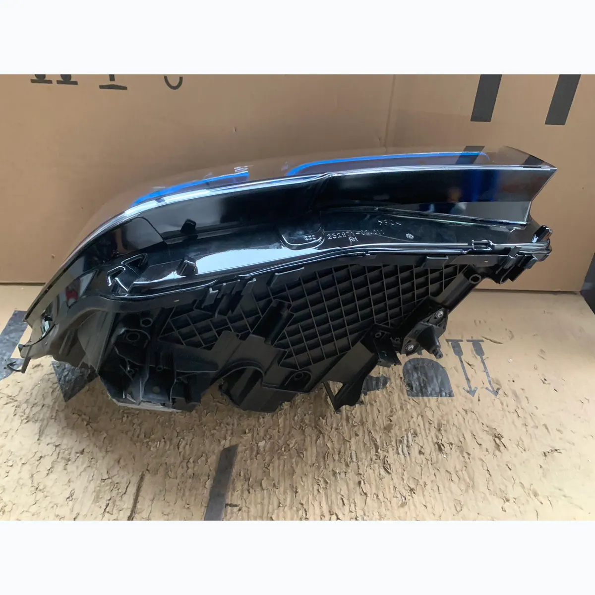 BMW G30 LCI 2021-2023 Laser Headlight Assembly Original Used thumbnail 7