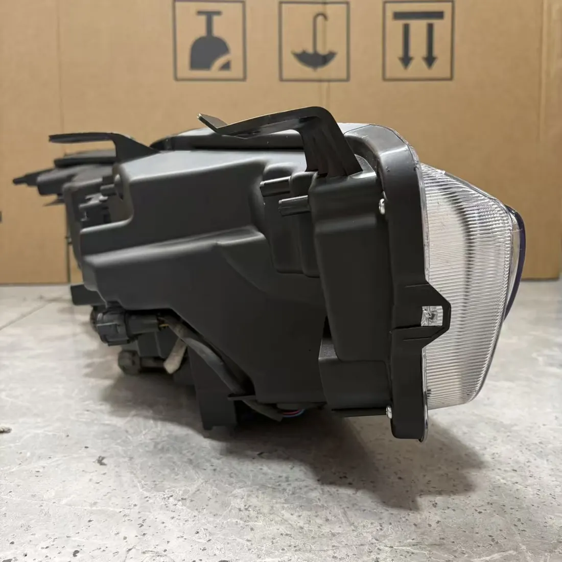 Infiniti Q50 Q50L V37 2014-2017 LH Full LED AFS Adaptive Headlight Assembly thumbnail 3