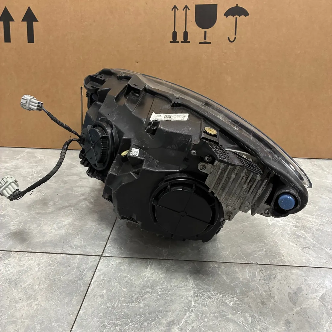 Infiniti QX30 RH Headlight 26010-5DA5B With Modules thumbnail 4