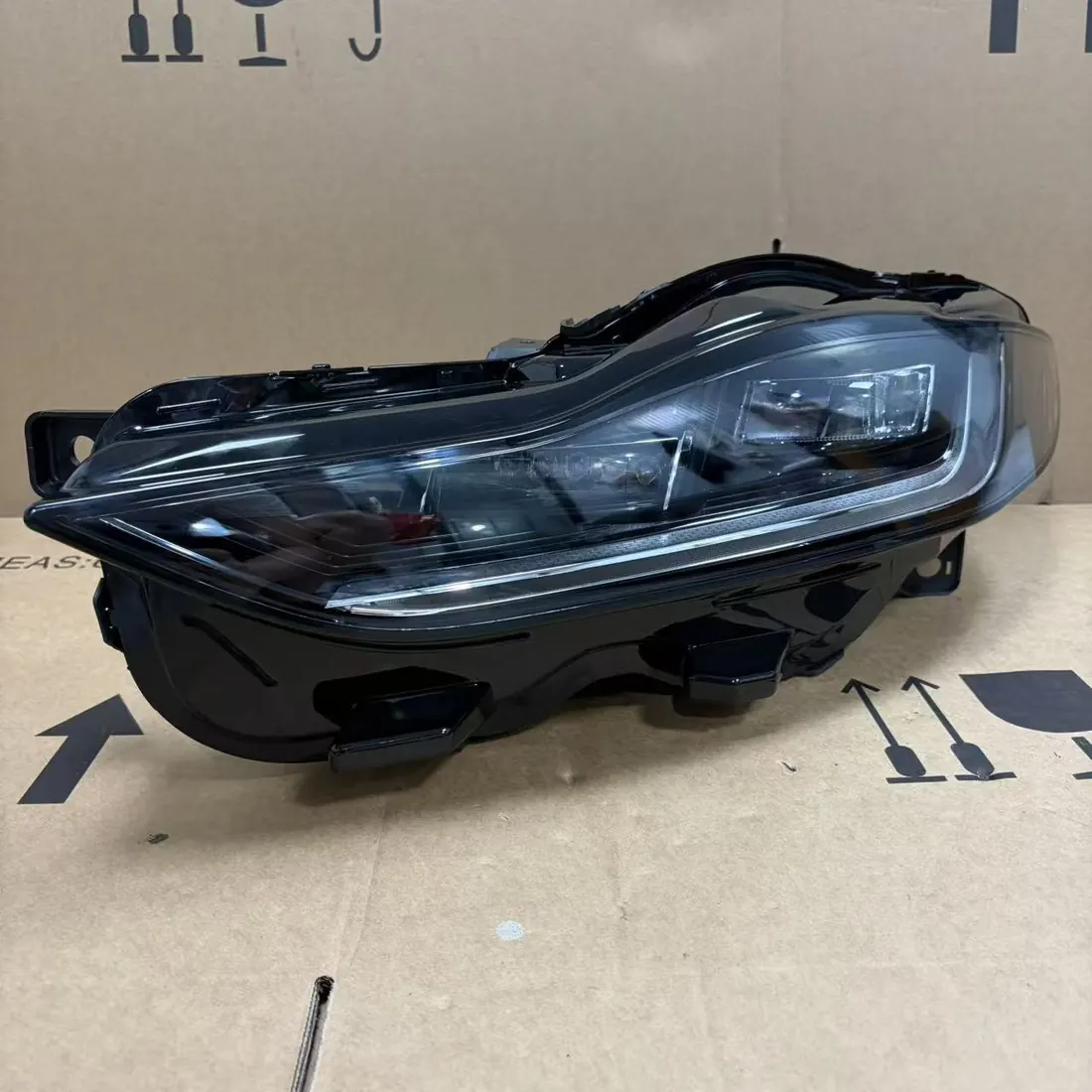 Jaguar XE XEL X760 Facelift Right Full LED Headlight Assembly With Module thumbnail 2