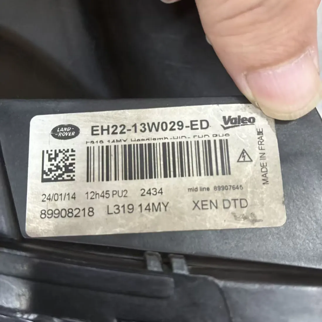 Land Rover Discovery 4 L319 2014-16 RH Bi-Xenon Headlight LR052378 thumbnail 2