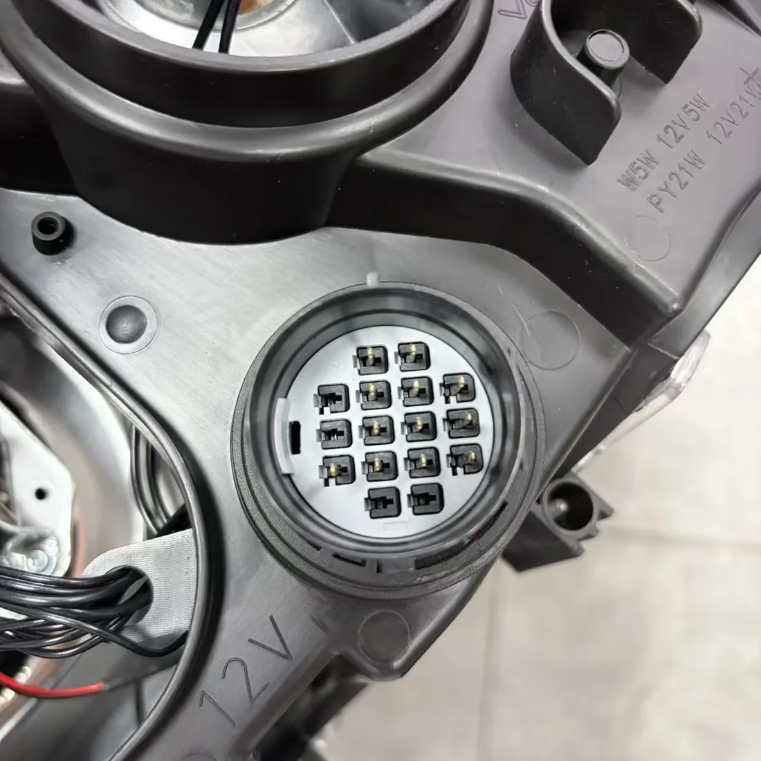 Land Rover Freelander 2 LR2 L359 Facelift Right HID AFS Xenon Headlight EU thumbnail 6