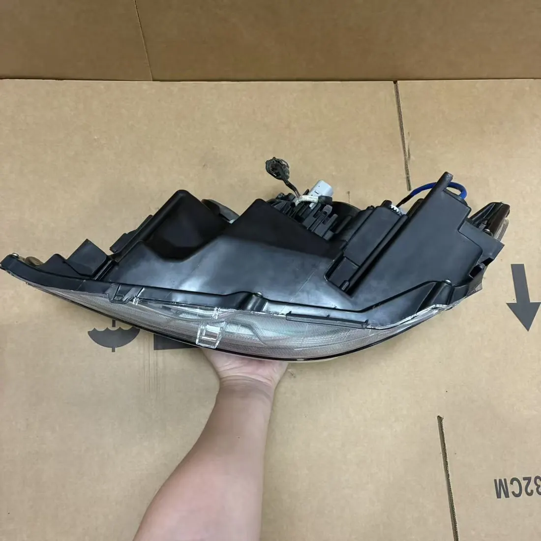 Lexus CT200h ZWA10 2011-2017 RH Halogen Projector Headlight Assembly thumbnail 4