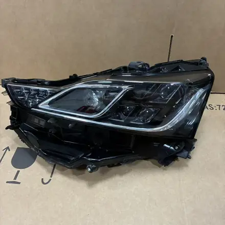 Lexus IS300 XE30 2017-2020 Left Triple-Beam Full LED Headlight Assembly