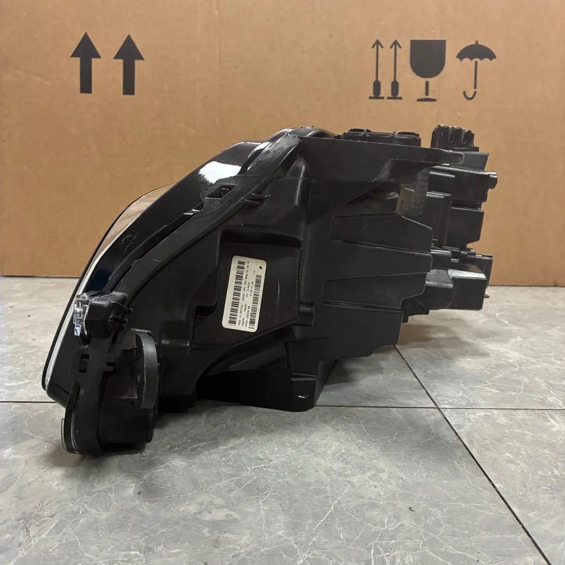 Lincoln MKZ RH Headlight XP53-13E016-BB With Modules thumbnail 5