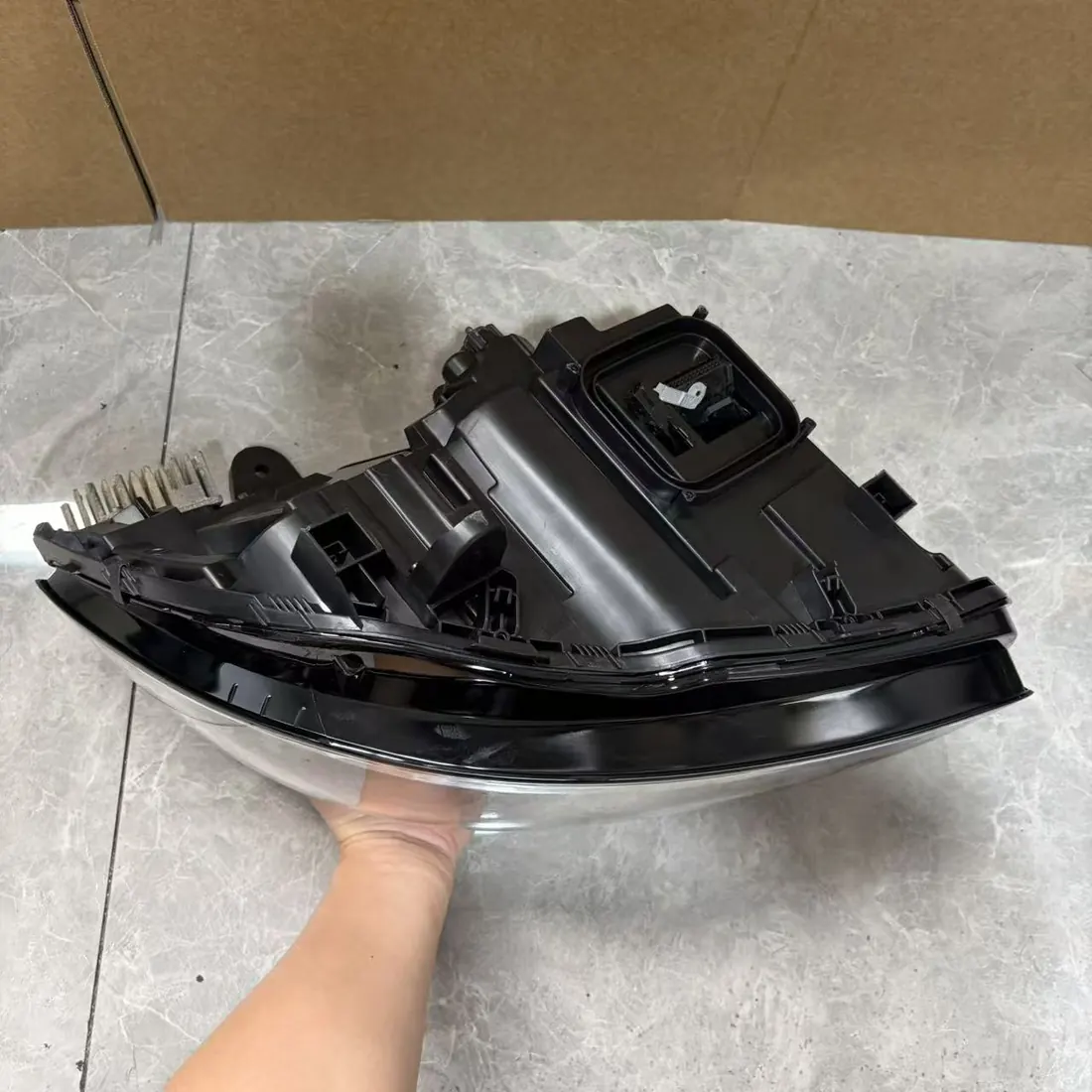 Mercedes-Benz C-Class W205 Pre-Facelift Left LED High Performance Headlight A2059067303 thumbnail 8
