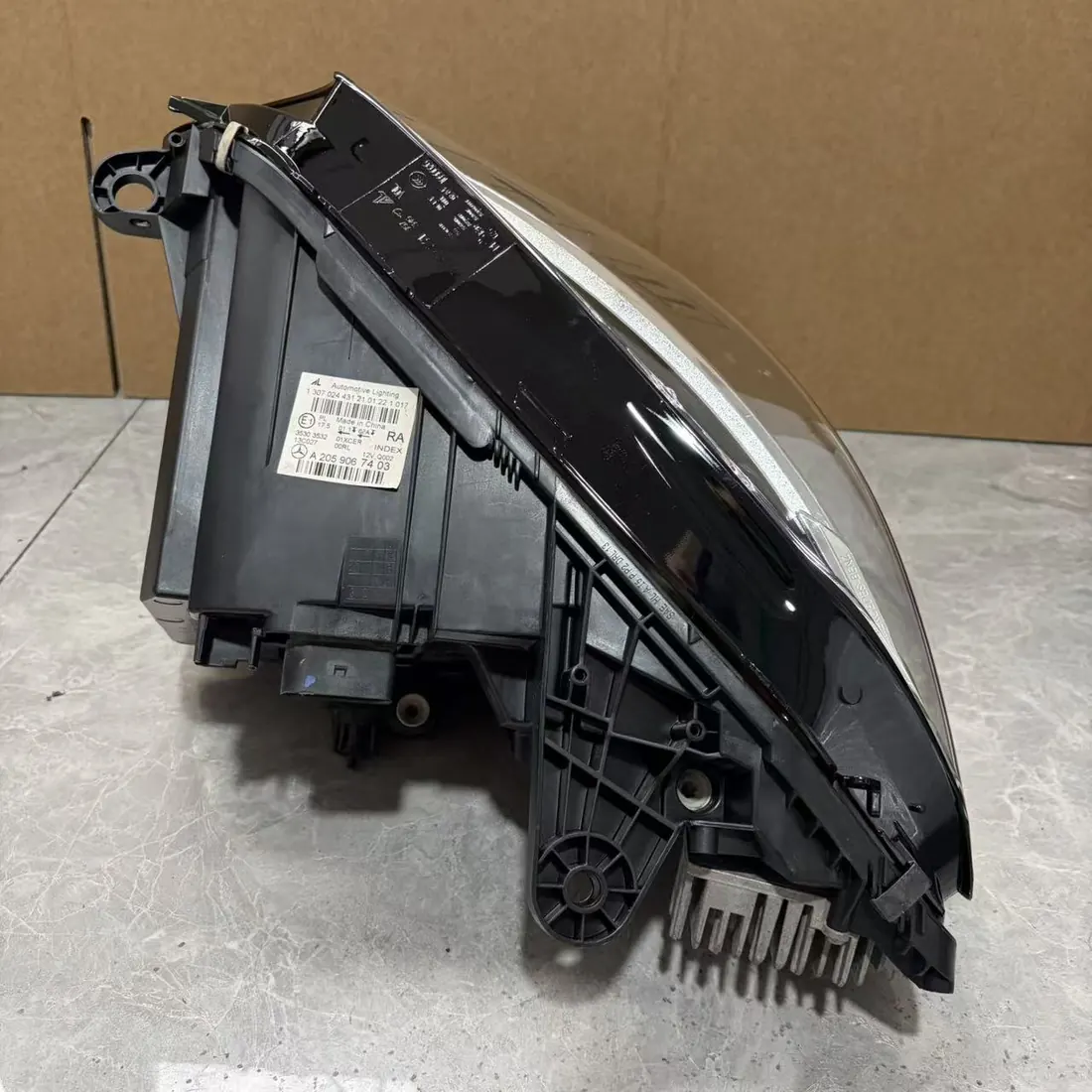 Mercedes-Benz C-Class W205 Pre-Facelift Right LED High Performance Headlight A2059067403 thumbnail 6