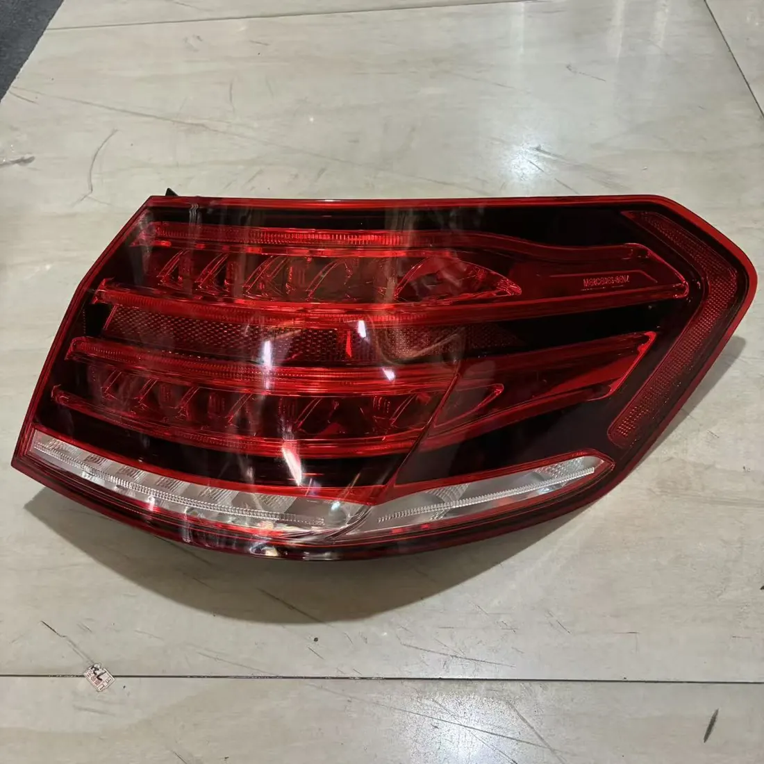 Mercedes-Benz E-Class W212 Facelift 2013-2016 RH Right Outer LED Tail Light A2129060803 Original Used thumbnail 4