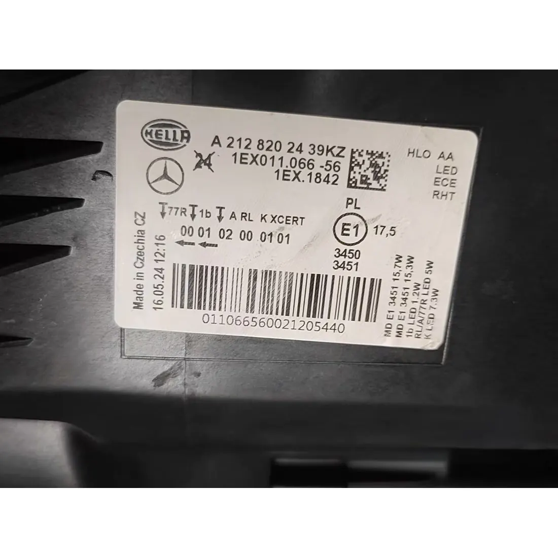 Mercedes-Benz E-Class W212 S212 Facelift Right LED Headlight A2128202439 1EX011066-56 Original Used thumbnail 5