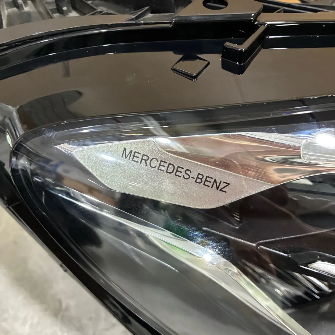 Mercedes-Benz E-Class W213 RH LED Headlight A2139068209 Without Modules thumbnail 2