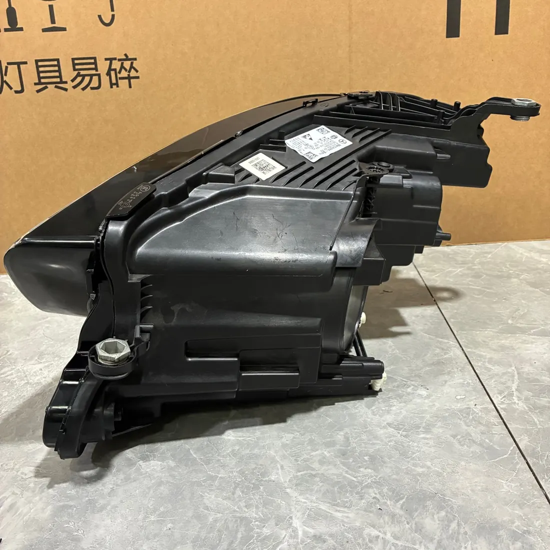 Mercedes-Benz E-Class W213 RH LED Headlight A2139068209 Without Modules thumbnail 6