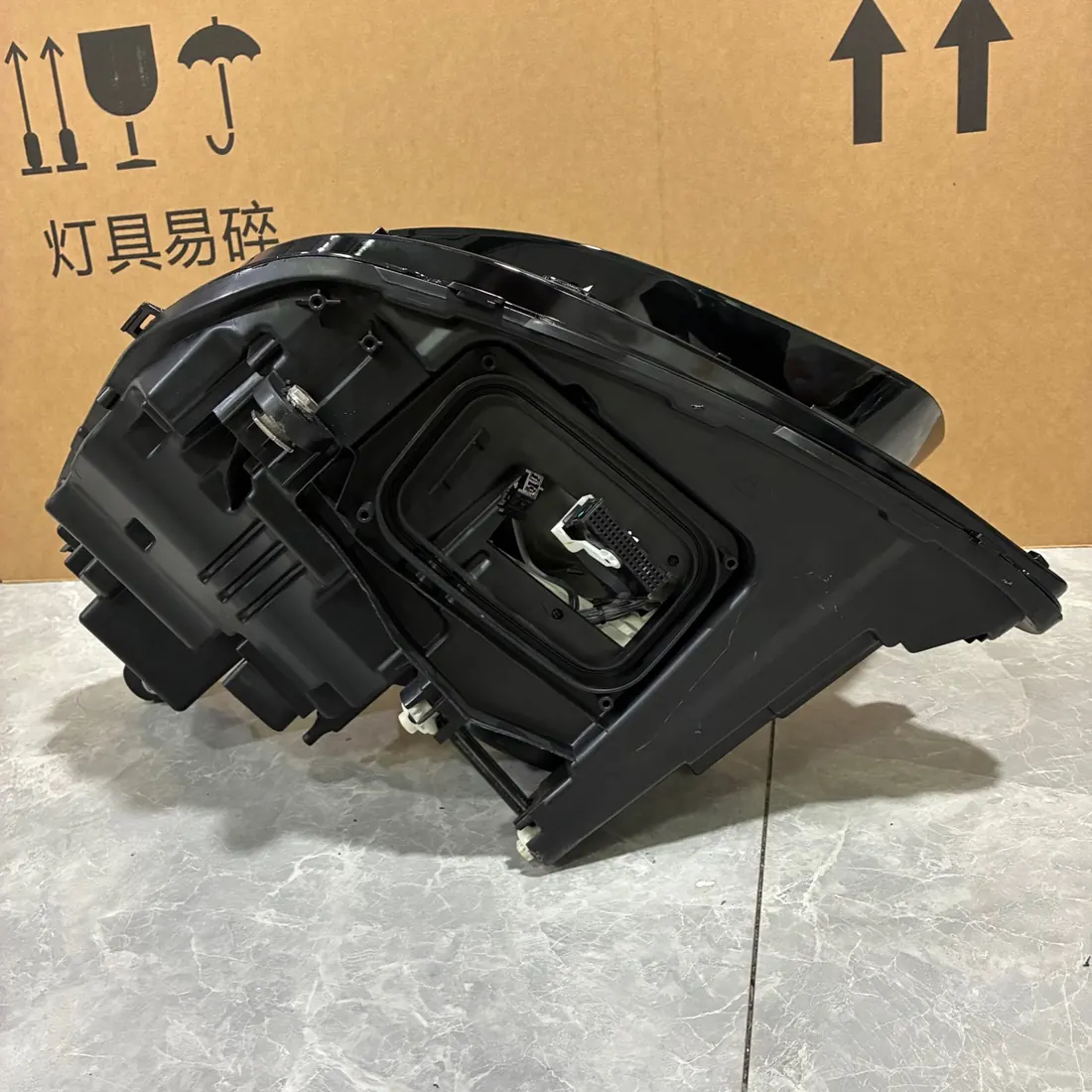 Mercedes-Benz E-Class W213 RH LED Headlight A2139068209 Without Modules thumbnail 7