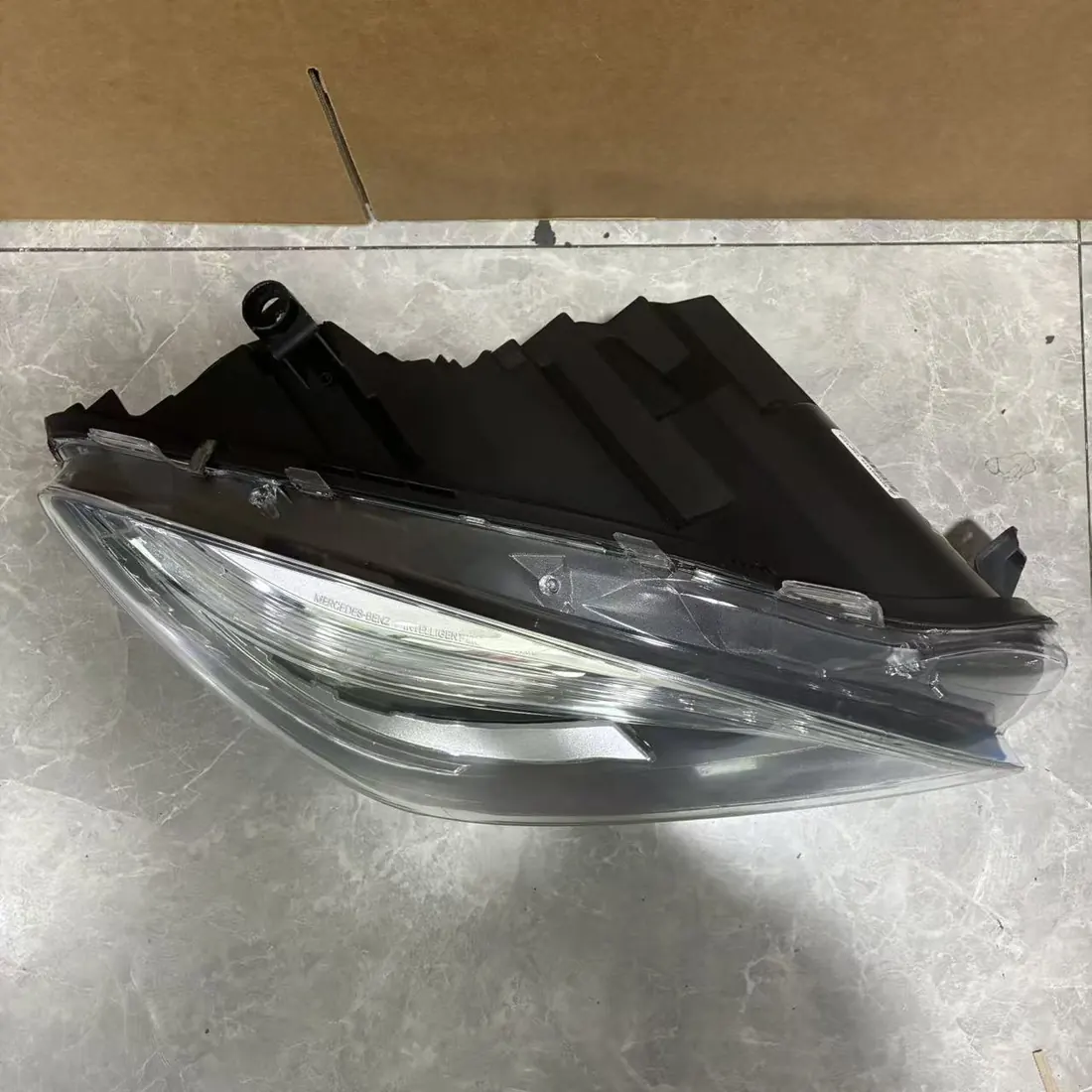 Mercedes-Benz W166 RH Xenon ILS Headlight A1668207359 Without Modules thumbnail 3