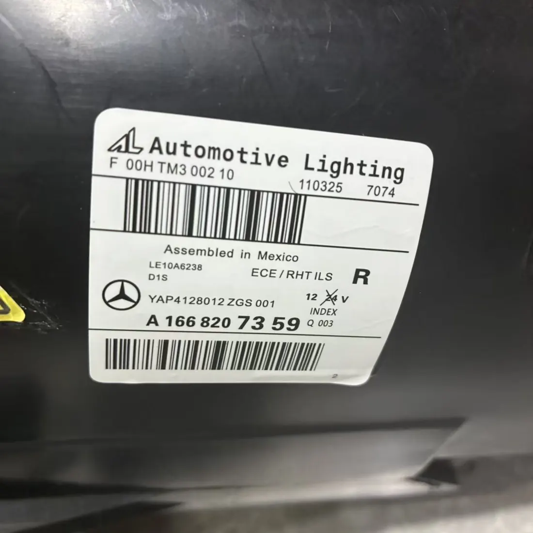 Mercedes-Benz W166 RH Xenon ILS Headlight A1668207359 Without Modules thumbnail 5