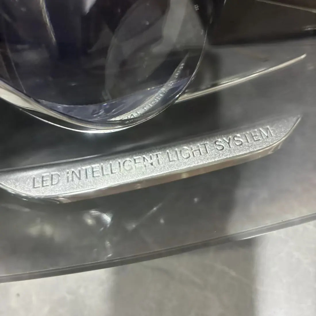 Mercedes-Benz W205 Pre-Facelift RH LED ILS Headlight A2059068202 Without Modules thumbnail 3