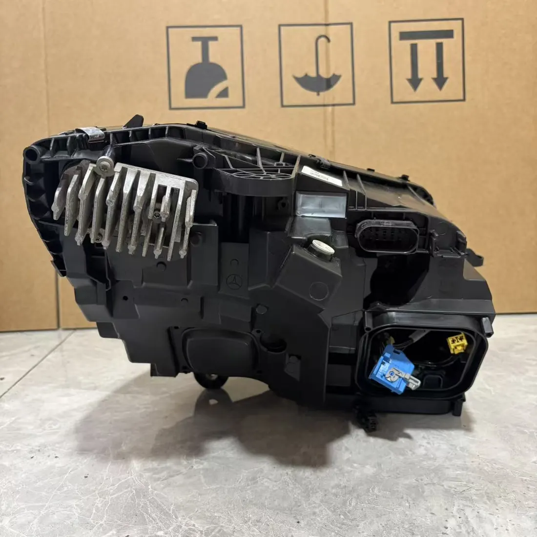 Mercedes C-Class W205 2014-2018 LH Full LED ILS Headlight A2059069301 thumbnail 8