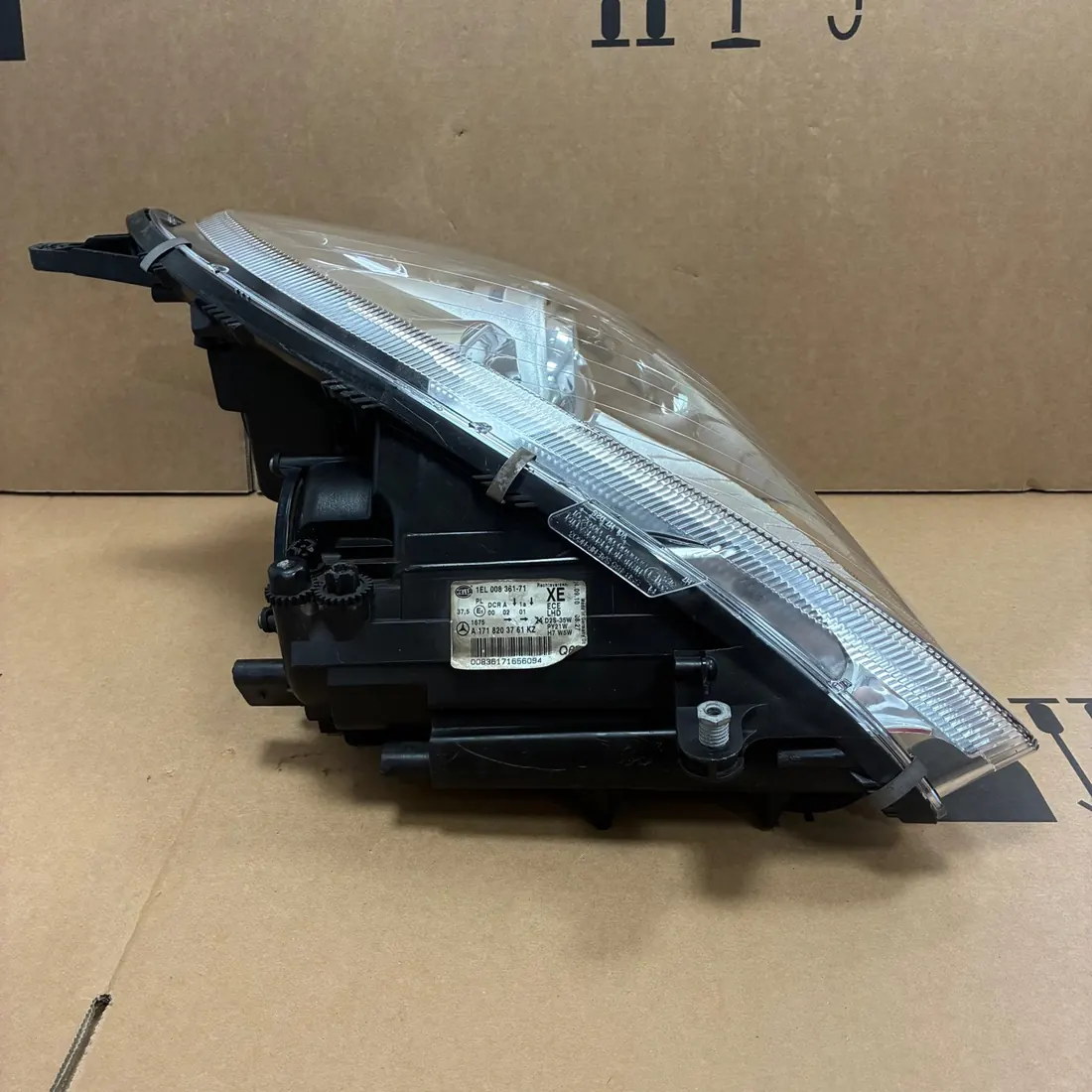 Mercedes SLK R171 Facelift Left Bi-Xenon Headlight A1718203761KZ HELLA thumbnail 4