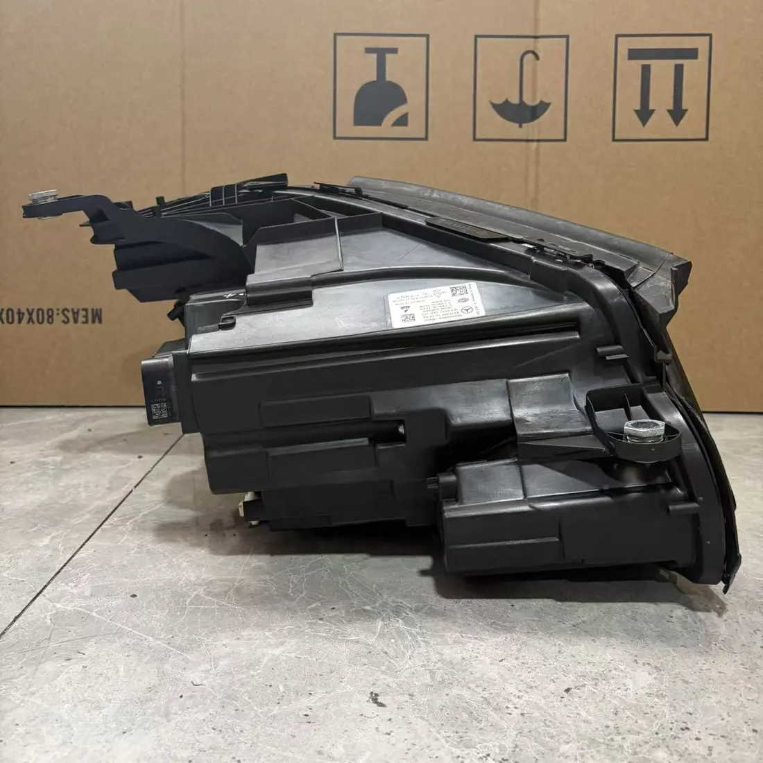 Mercedes W213 E-Class Left MULTIBEAM LED Headlight A2139067506 No Modules thumbnail 7