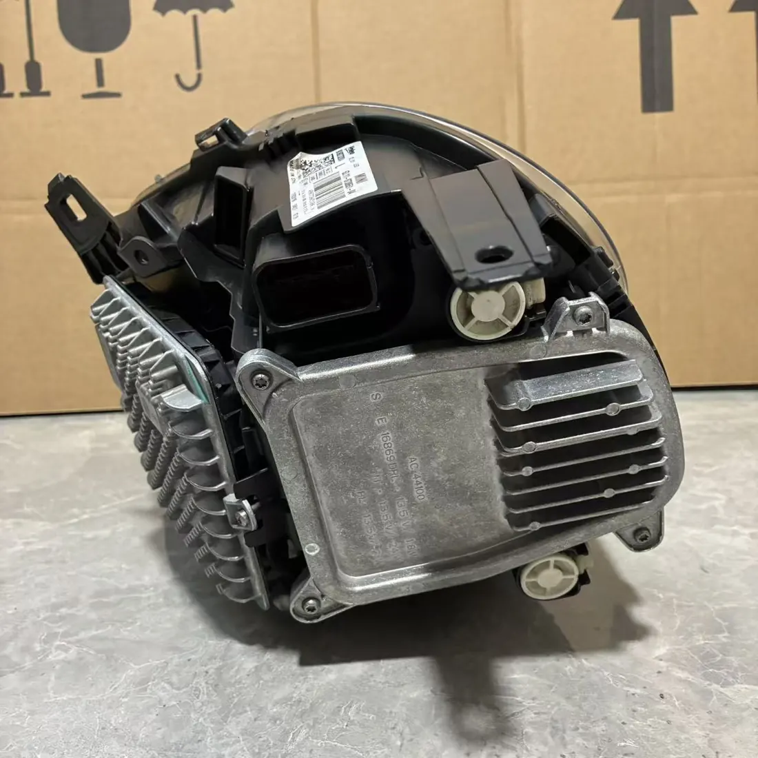 MINI Cooper F55 F56 F57 LCI 2018-2021 Full LED Headlight LH Complete Original Used thumbnail 6