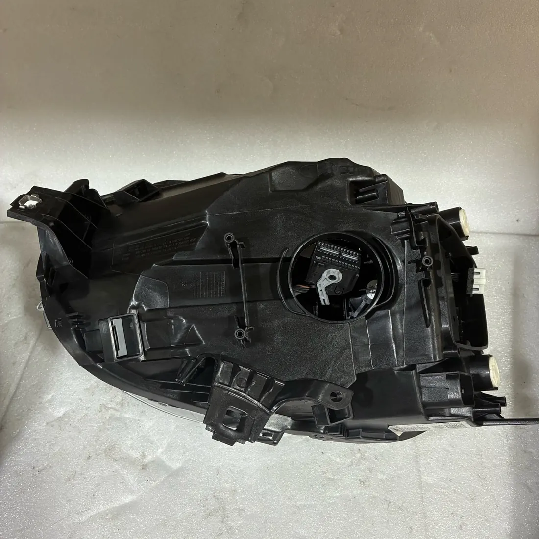 MINI F56 LCI LED Headlight No Modules RH thumbnail 8