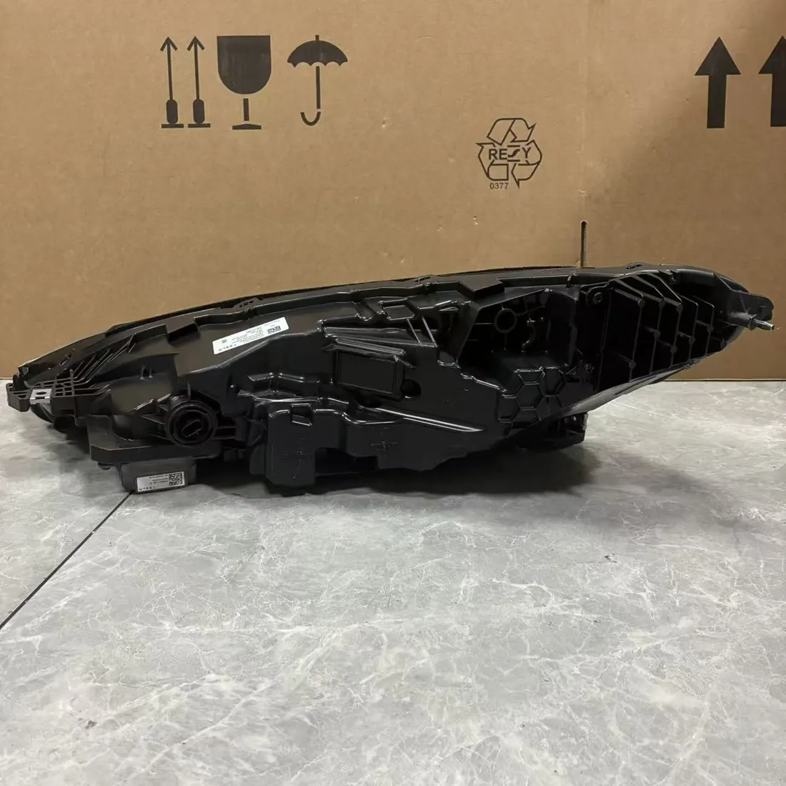 Tesla Model 3 Highland 2024-2026 RH Right LED Headlight Assembly 1760889-00-F Original Used thumbnail 7