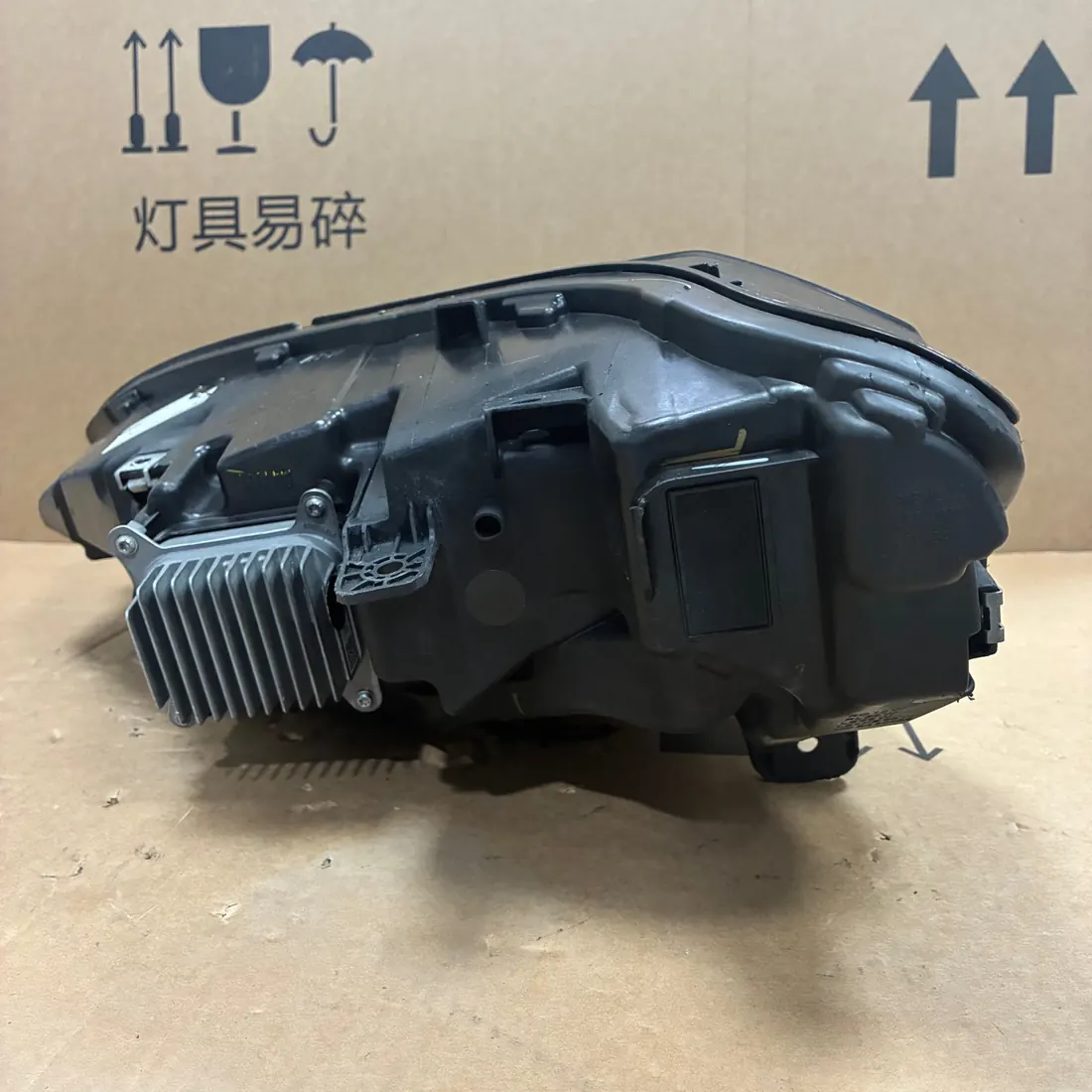 Tesla Model X Refresh 2021-2025 RH Global Matrix LED Headlight With Module 1800041-00-B thumbnail 4