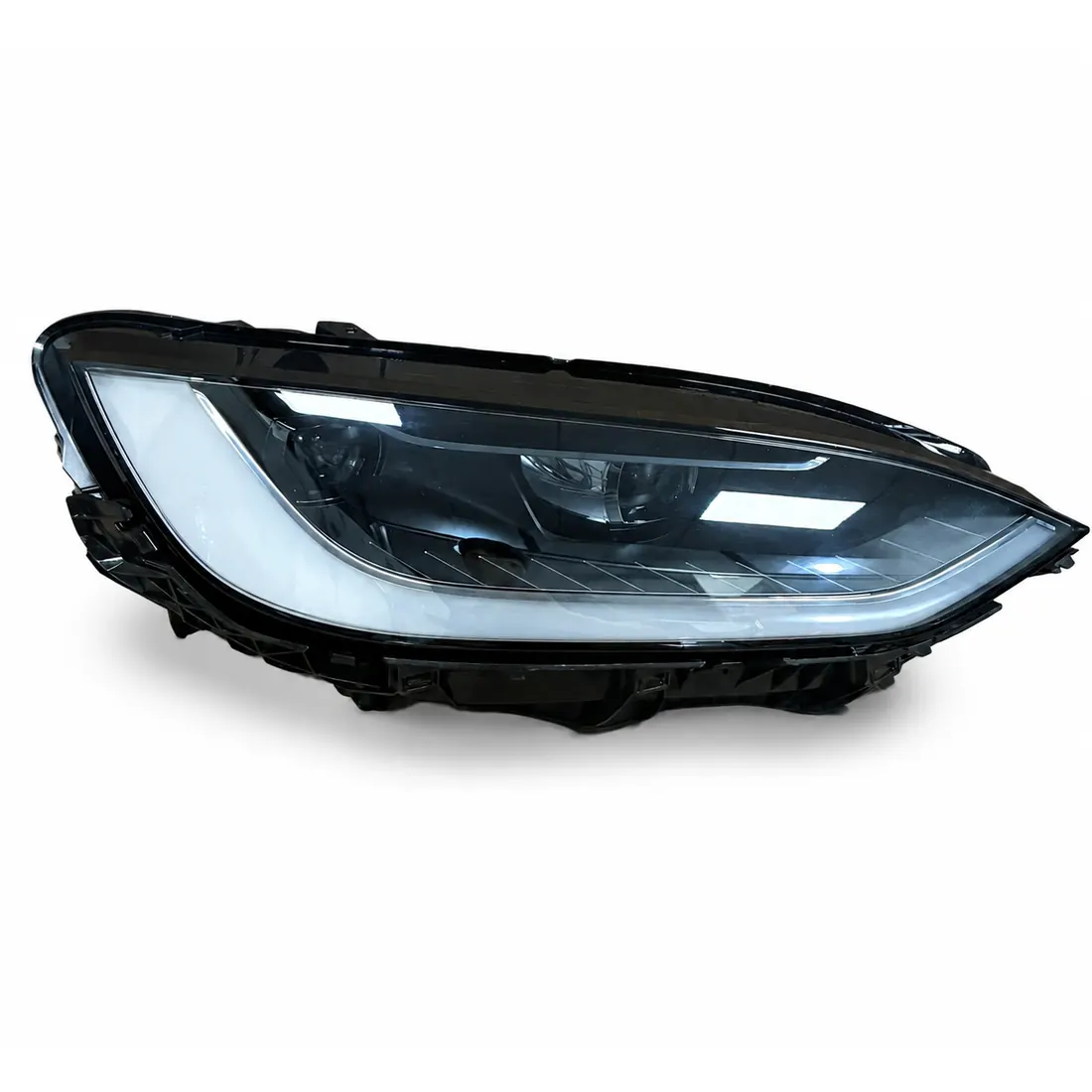 Tesla Model X Refresh 2021-2025 RH Global Matrix LED Headlight With Module 1800041-00-B thumbnail 7
