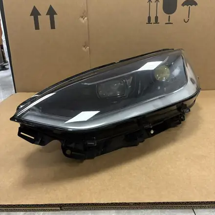 Tesla Model X Refresh Matrix LED Headlight LH 1800040-00-C Complete Assembly