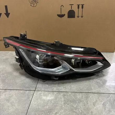 Volkswagen Golf 8 CD1 LED Headlight RH Right Side 2020-2023 Valeo 5H1941114A