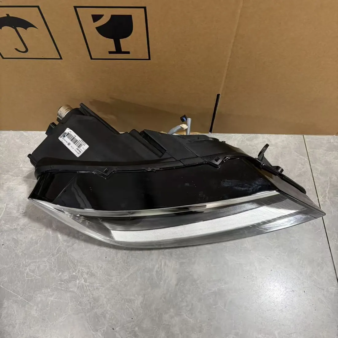 Volkswagen Phaeton 3D Facelift Right AFS Bi-Xenon Headlight 3AD941752A thumbnail 6